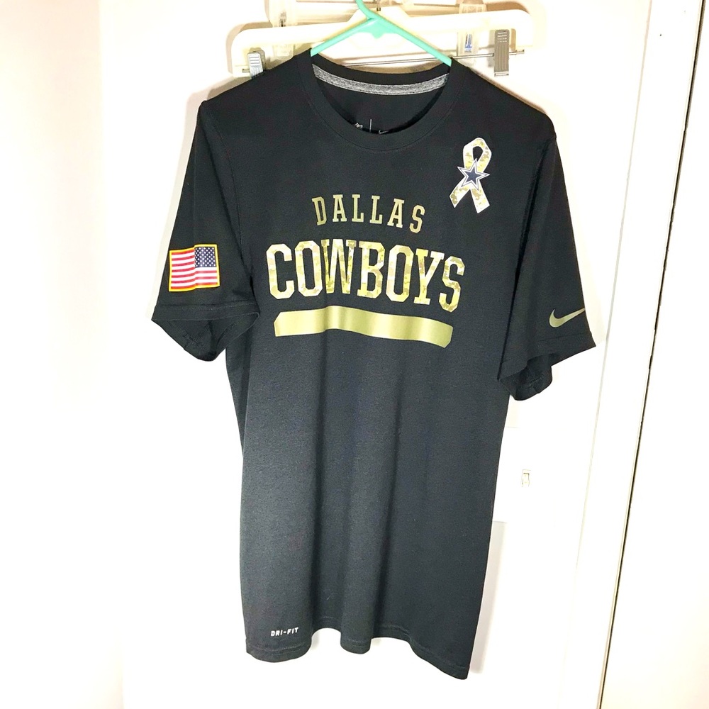 NFL Nike Dri-Fit Dallas Cowboys T-shirt size M Preowned.